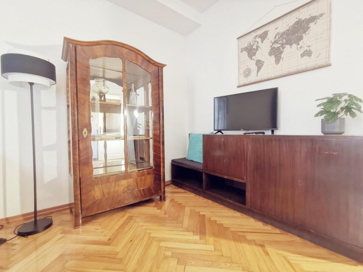 One Bedroom Apartment In The Old Town Split Exterior foto